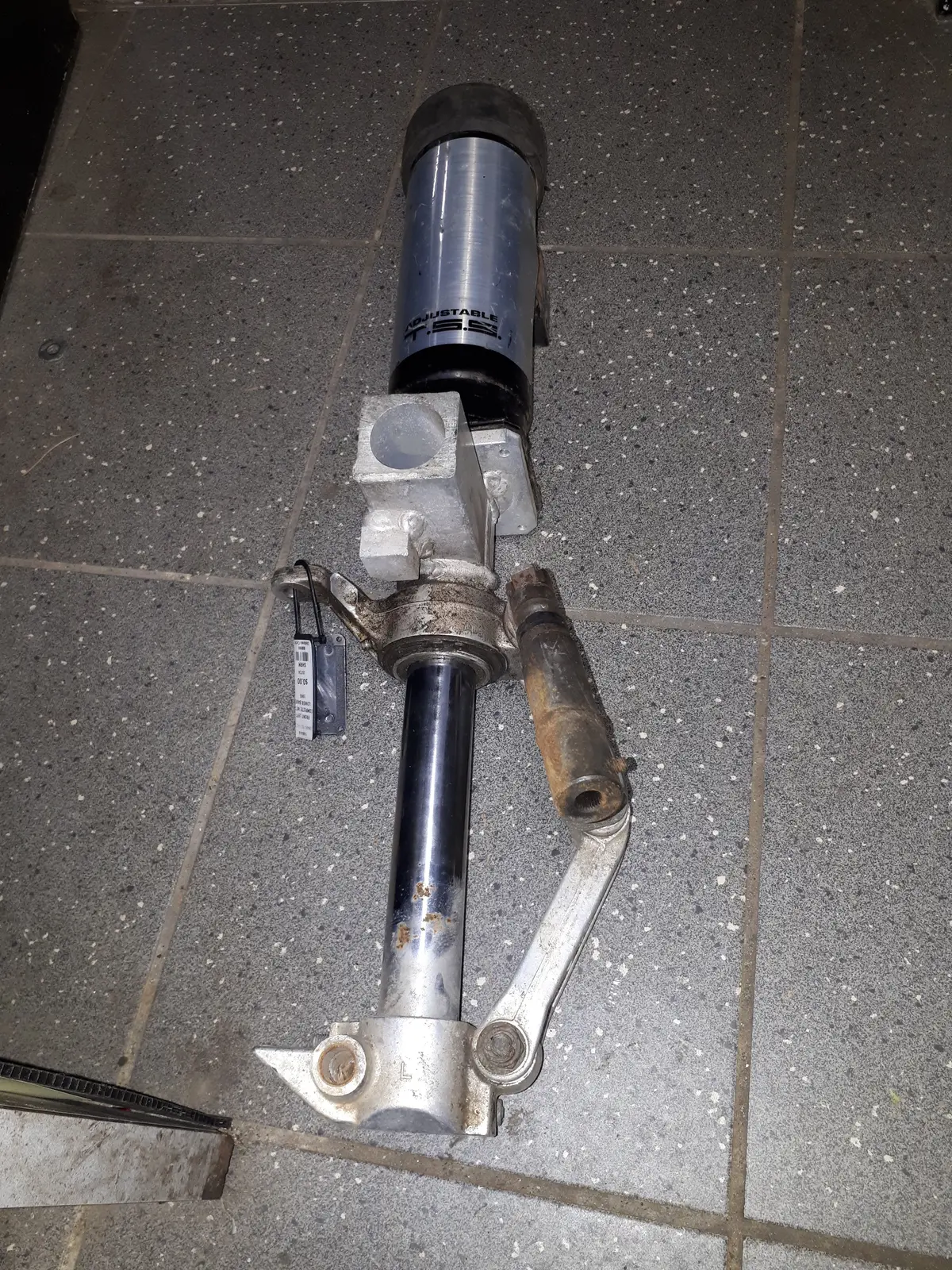 1995 Vmax-4 800 Front Left Strut Complete 1