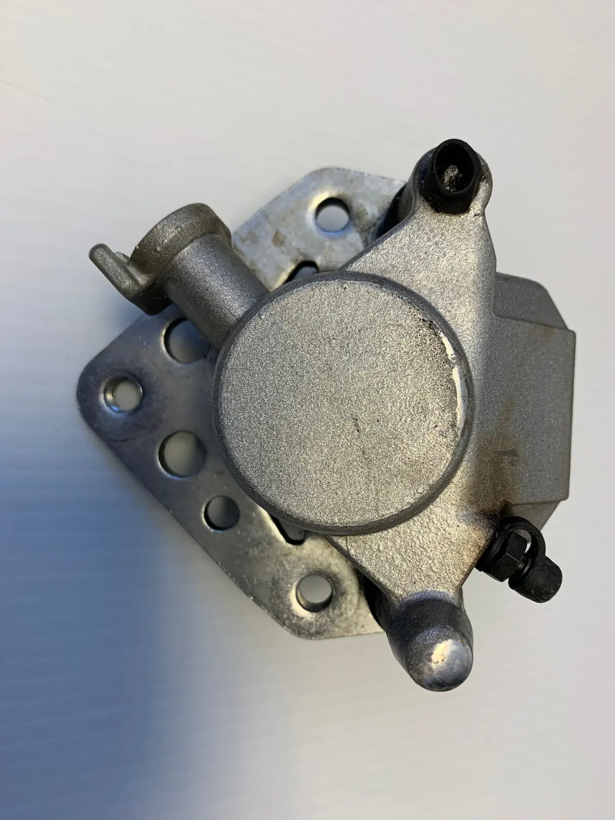 Vulcan Vn1500 Rear Brake Caliper 1