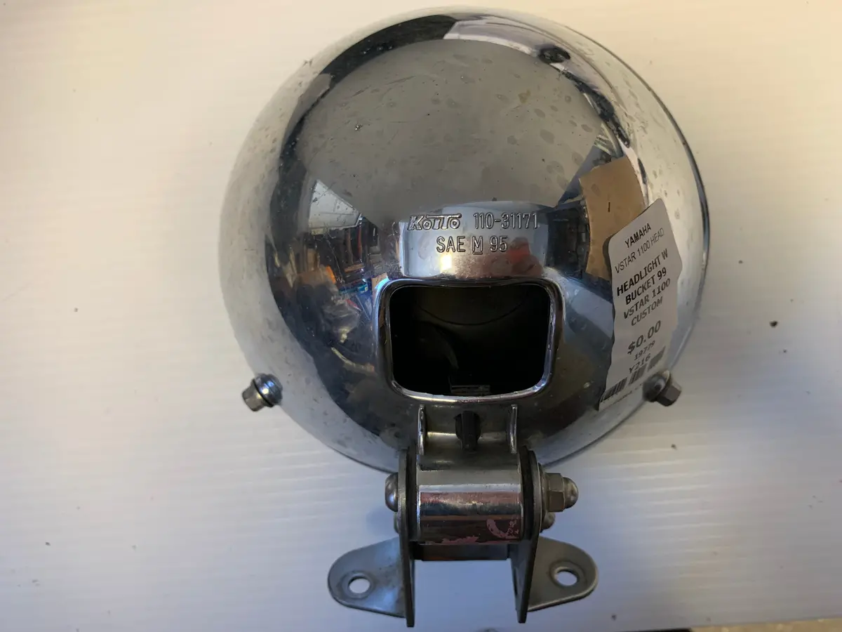 V-Star 1100 Headlight 1