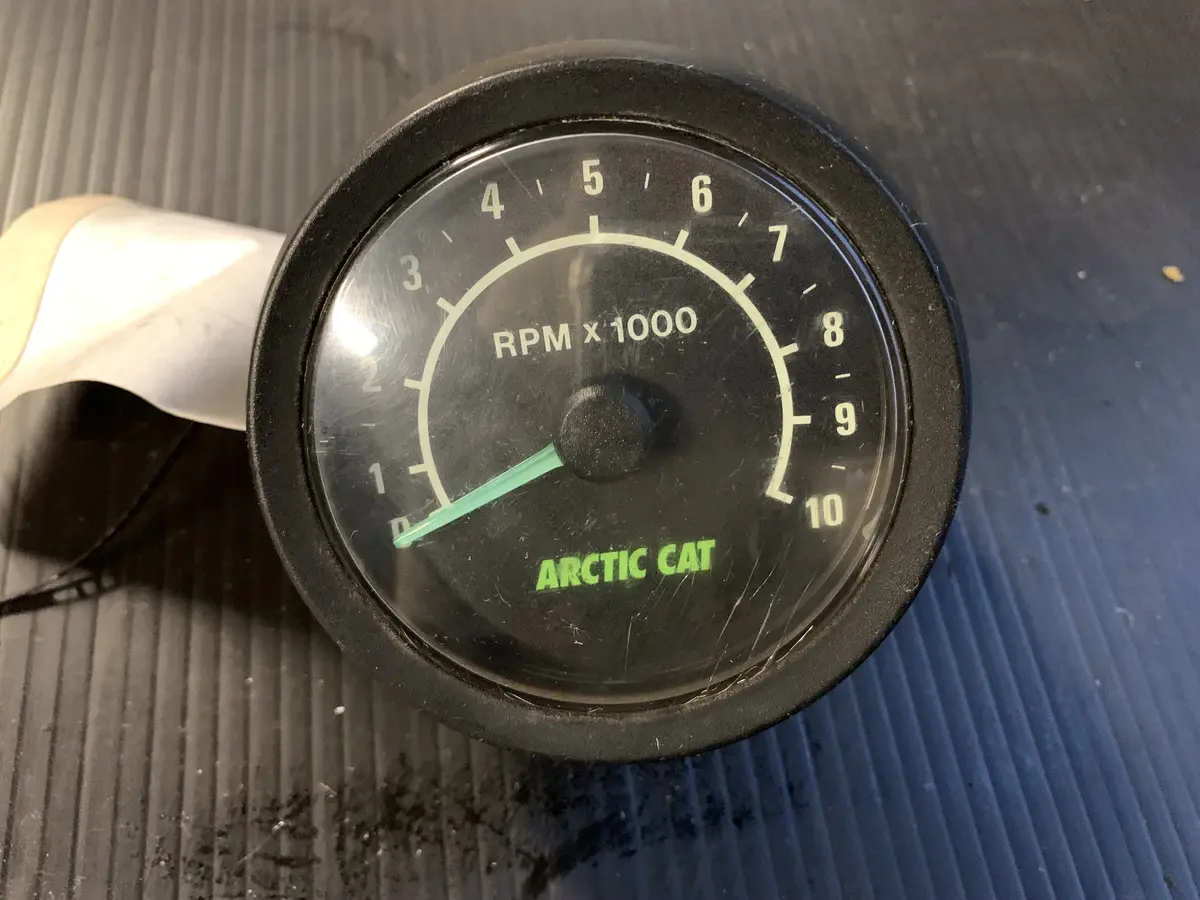 Wildcat / Ext Tach 1