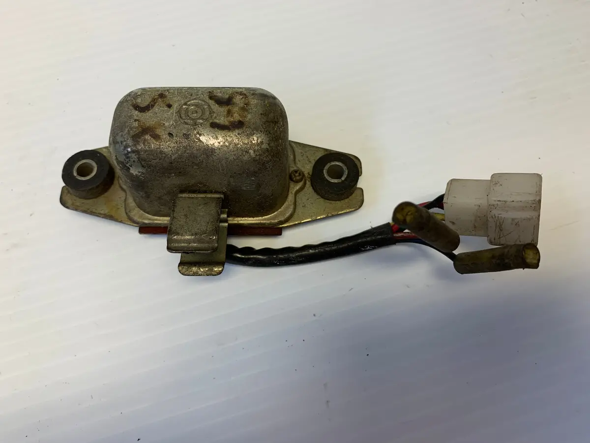 Xs650 Relay Assembly 1