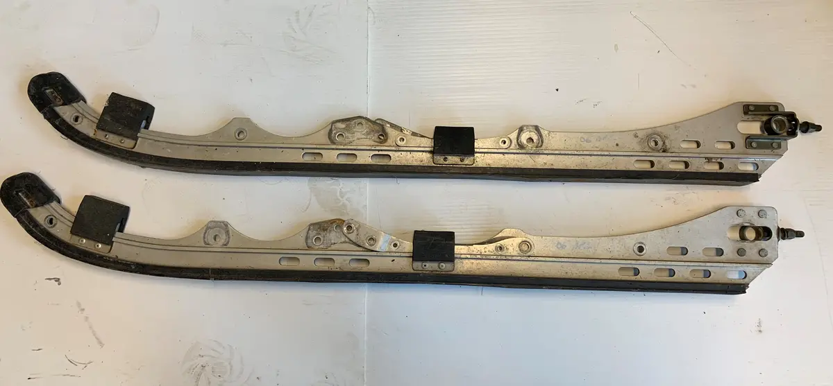 Yamaha Suspension Rail 8Fu- 1