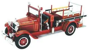1:43 1928 Studebaker Fire Truck 1