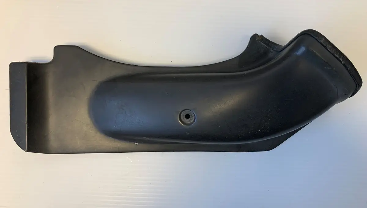 Zx-6R Left Air Duct 1