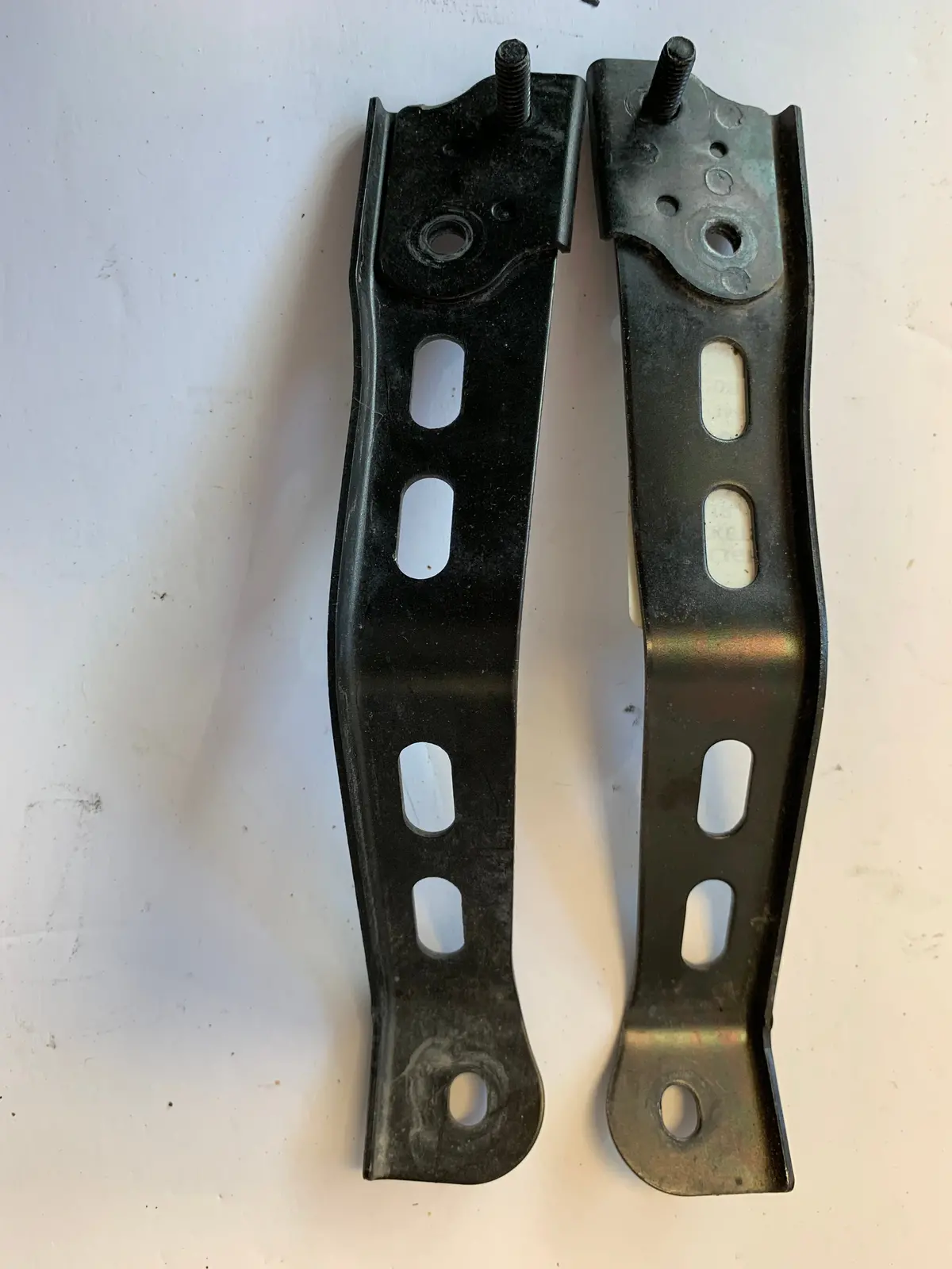 Zx-7R Headlight Brackets 1