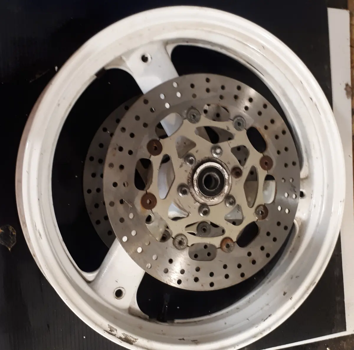 Fzr 400 Front Wheel / Rim 1