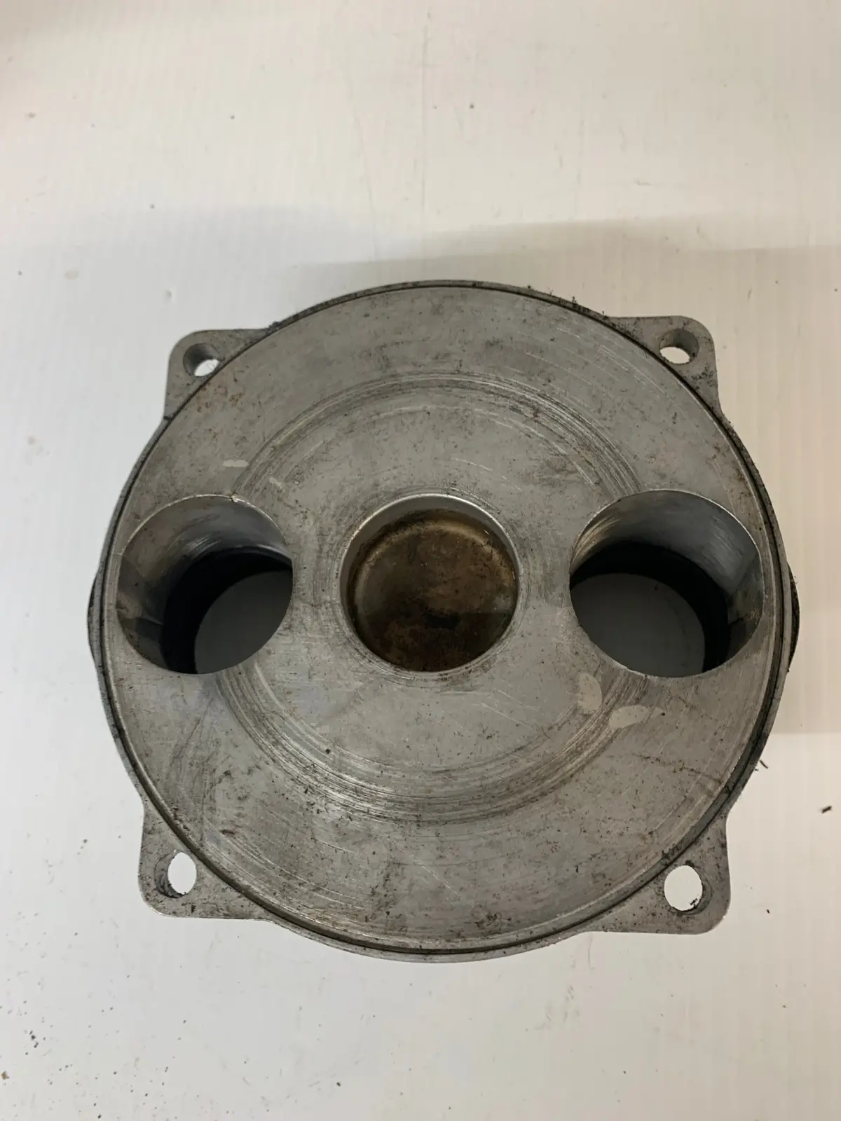 Blizzard 9500 Intake Plate 1