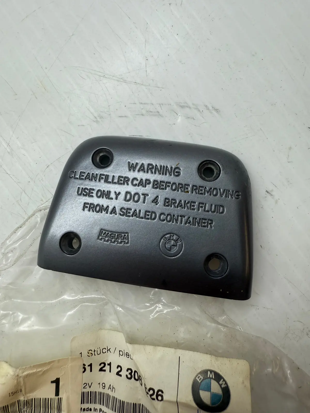 Bmw K1200 R1100 R1150 R900 Master Lid 1