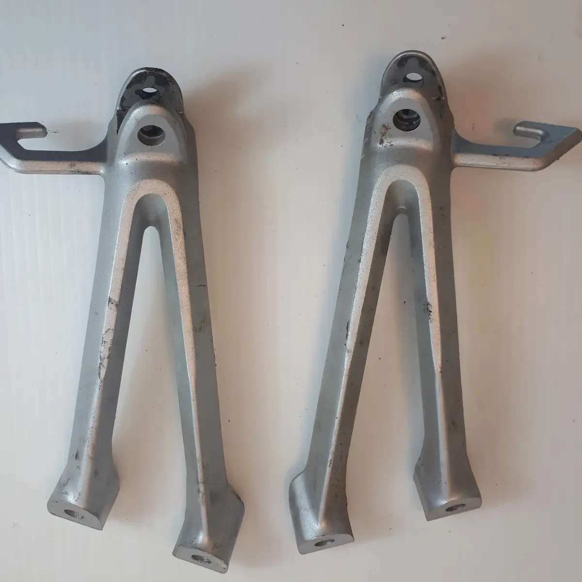 Gsx-R Rear Footpeg Brackets 1