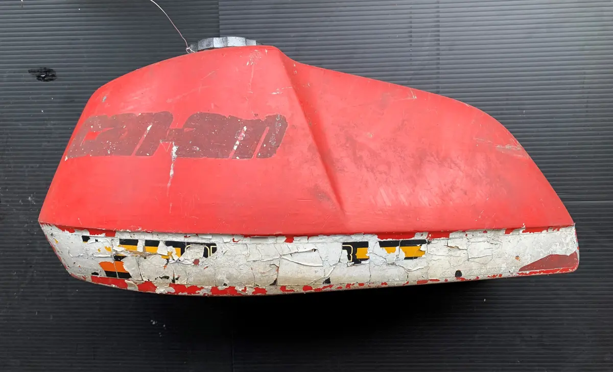 Canam Qualifier Gas Tank 1