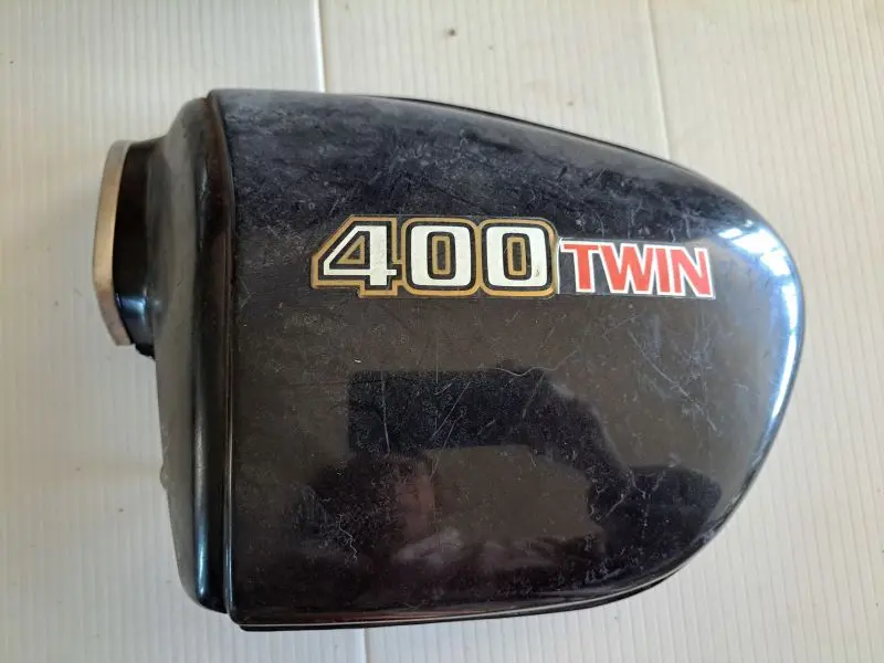 Cb400 Twin Right Side Cover 1