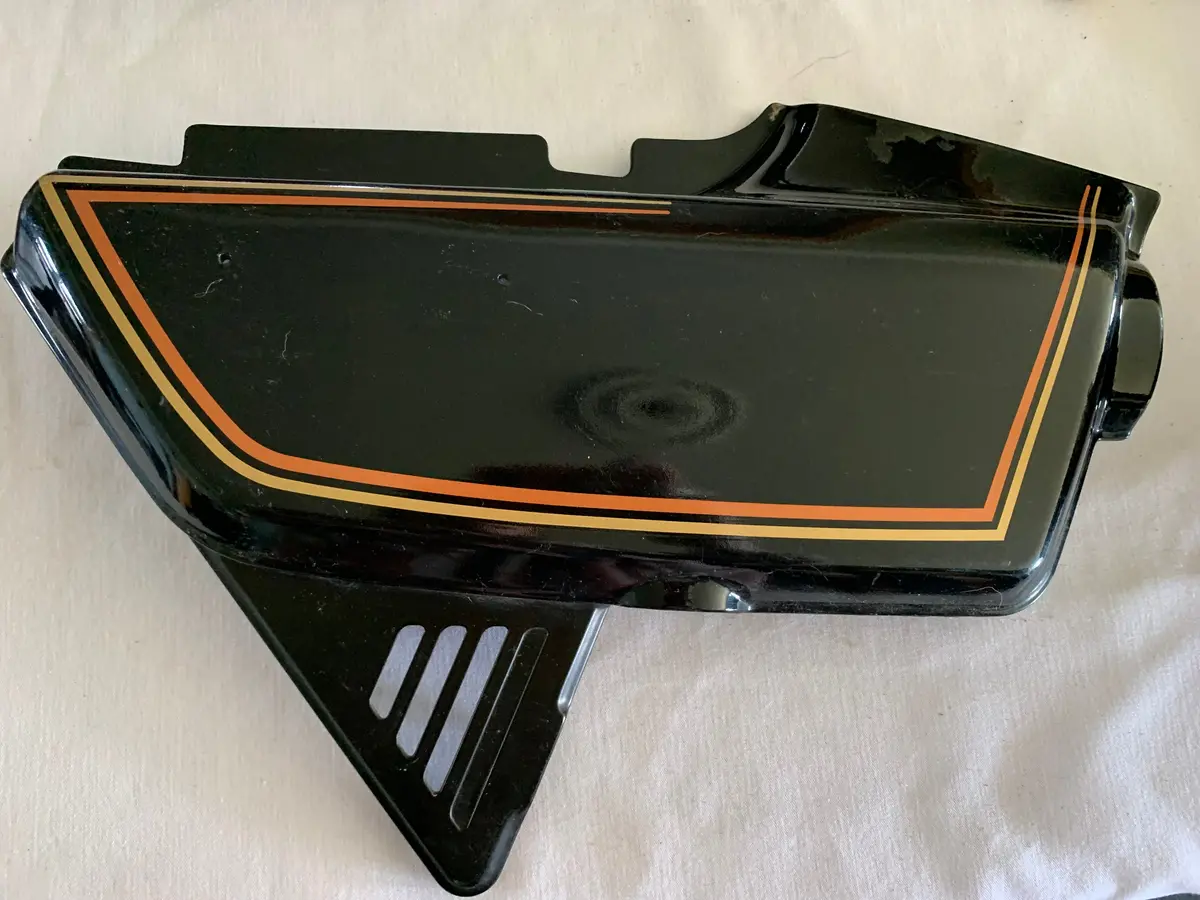Cb750k Right Side Cover 1