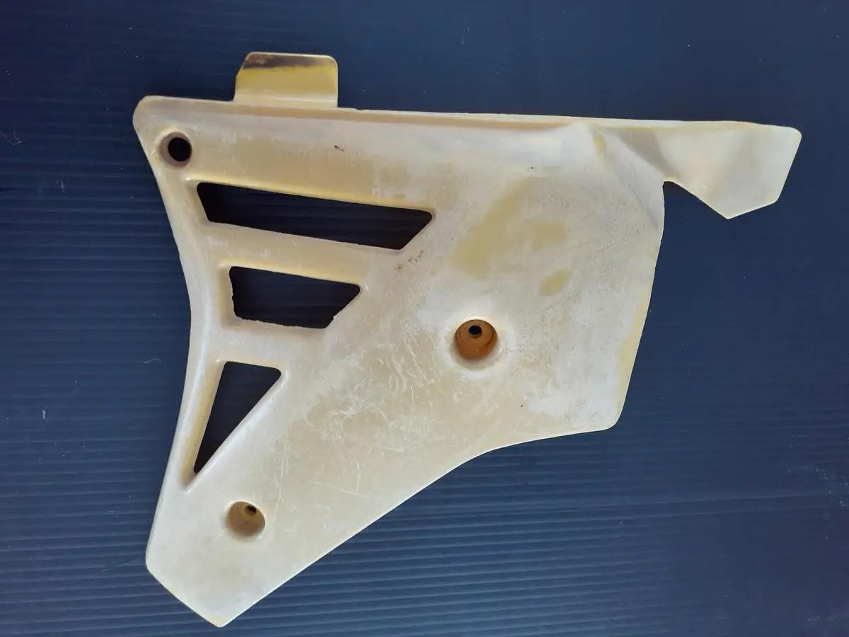 Tri-Z 250 Ytz250 Right Rad Shroud 1