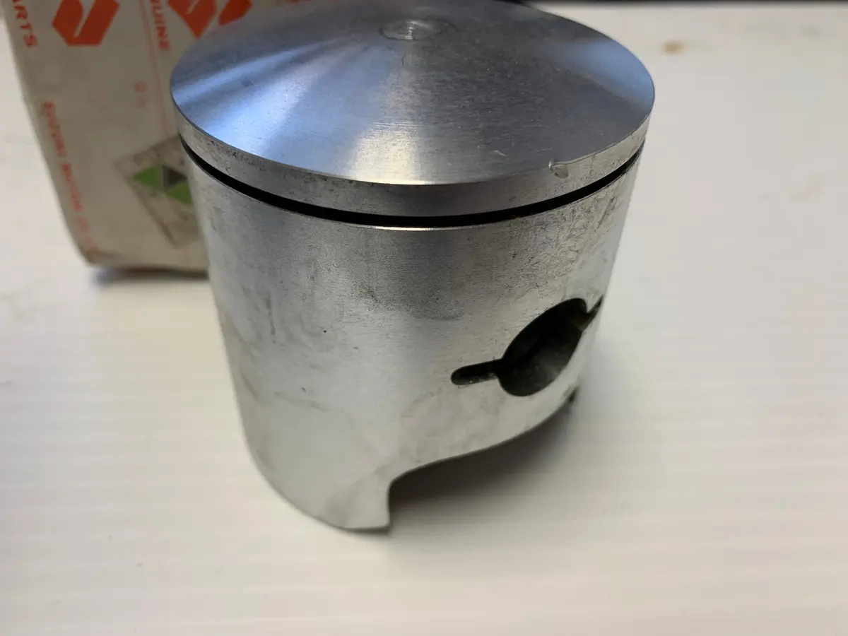El Tigre Ext Oem Piston 1