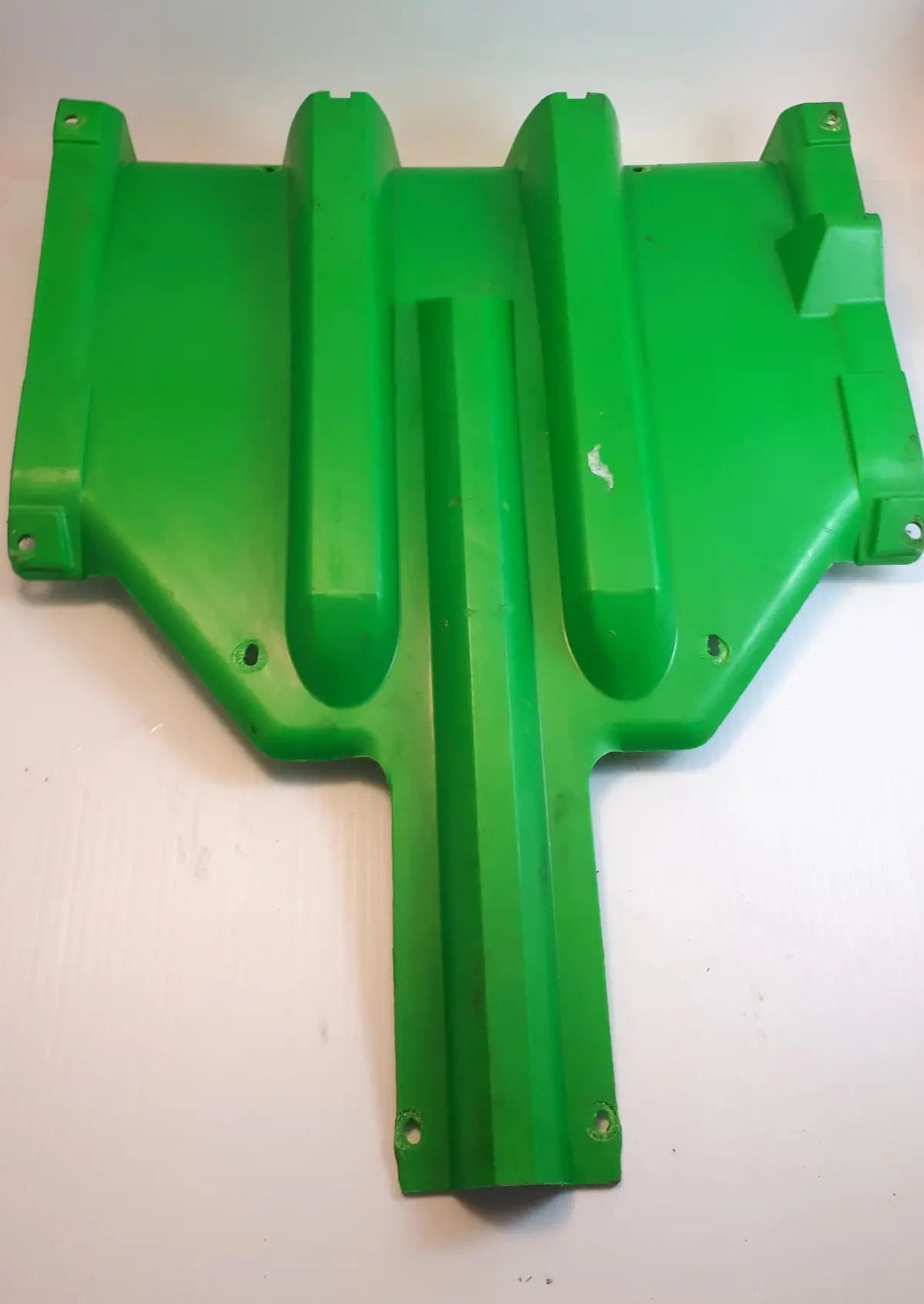 Arctic Cat Green Belly Pan Centre 1