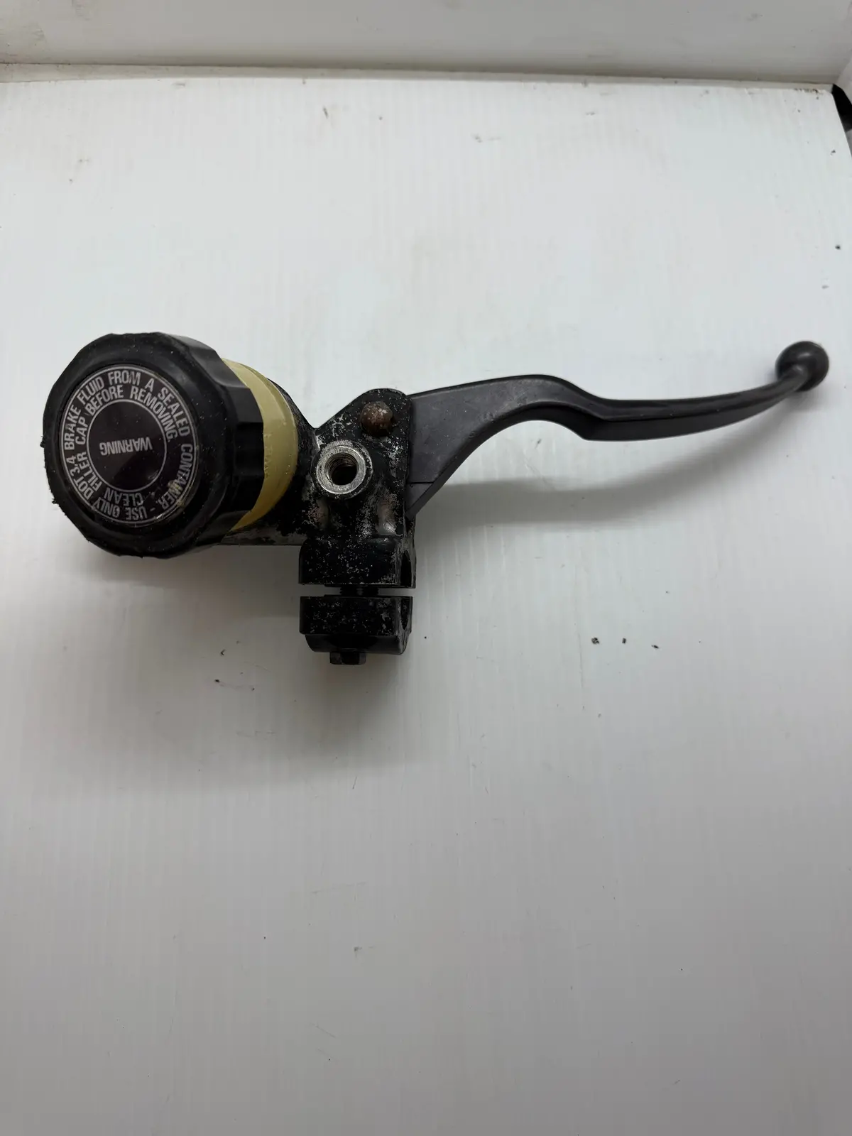 Suzuki Gs Front Brake Master Cylinder 1