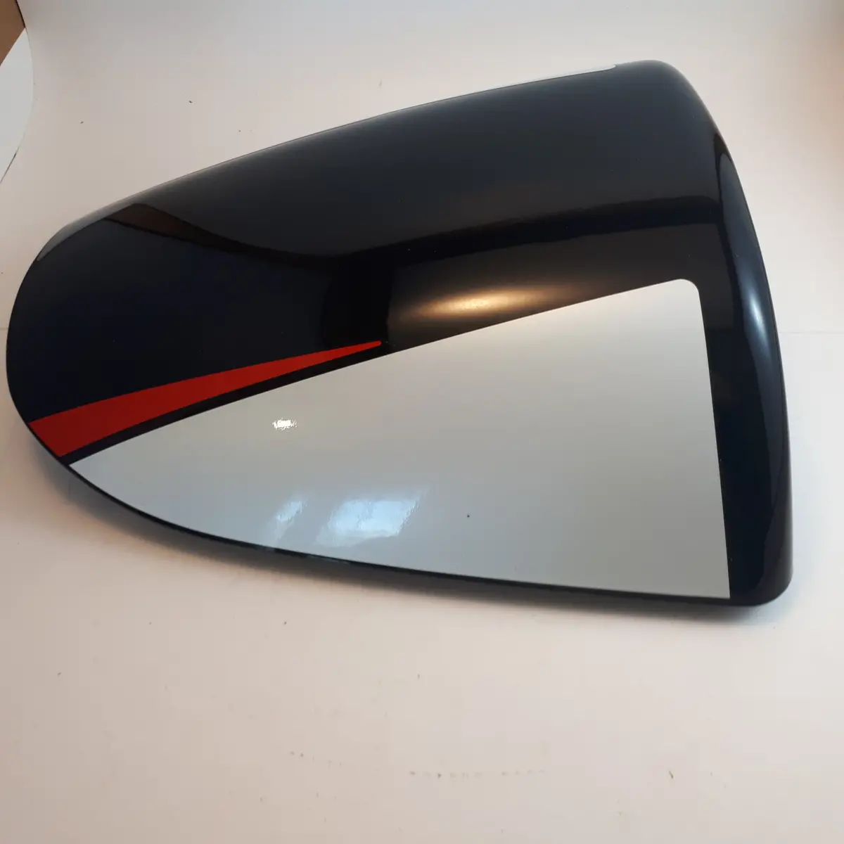 1999 Gsx-R 600 Solo Seat Cowl 1