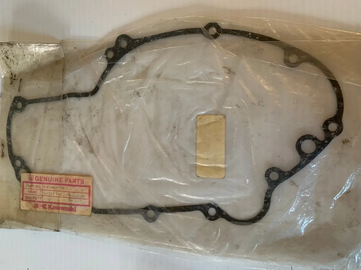 Kawasaki H2 Clutch Cover Gasket 1