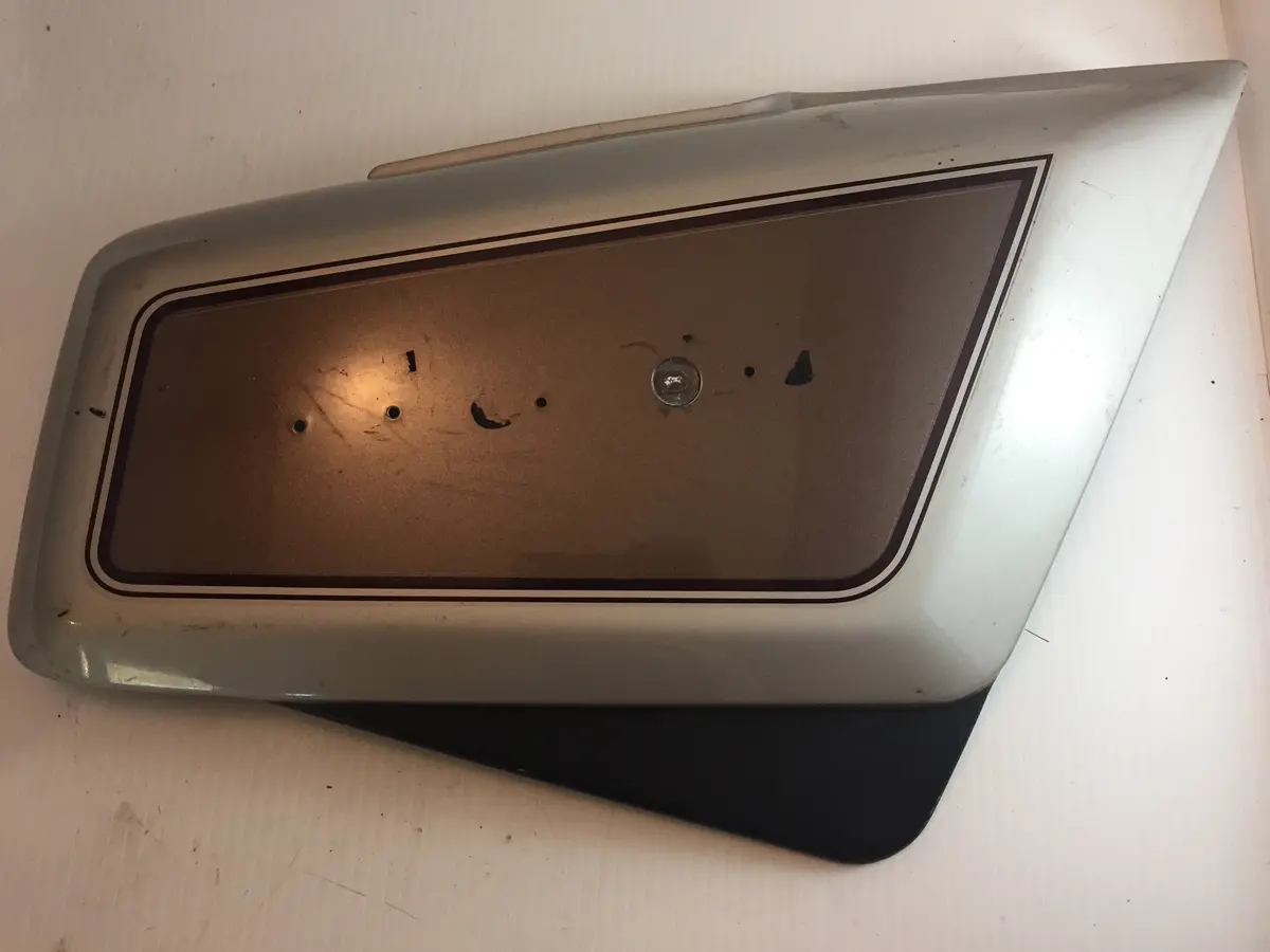 Gl1200 Right Side Cover 1
