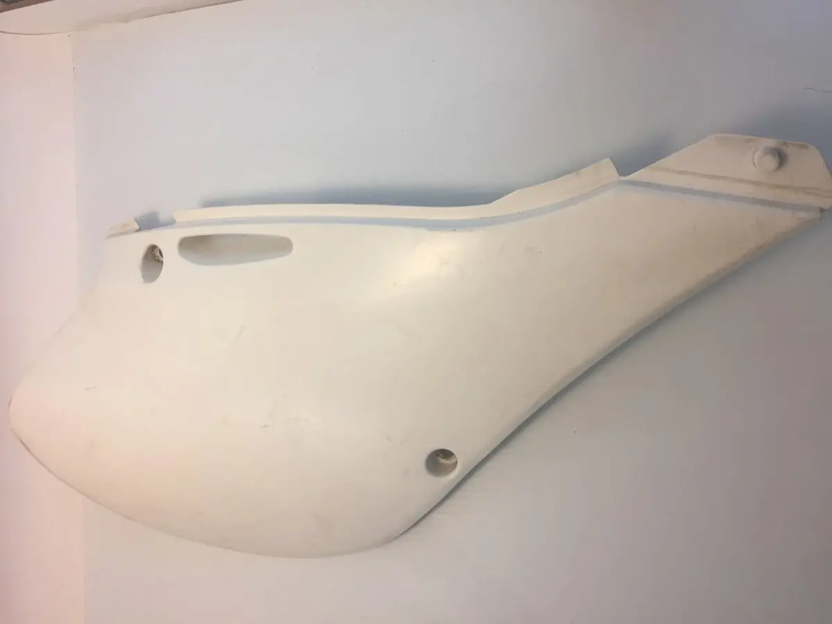 Kx125 Kx250 Right Side Cover 1