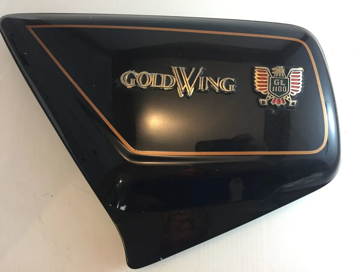 Gl1100 Left Side Cover 1