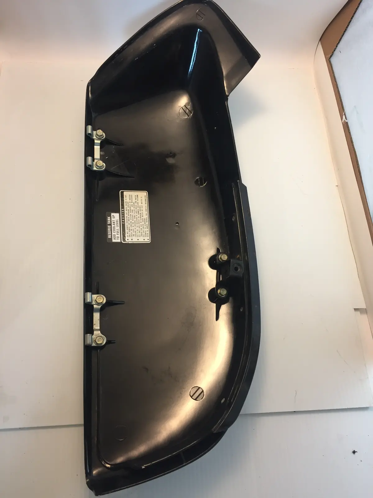 Gl1000 Black Right Tank Shelter 1