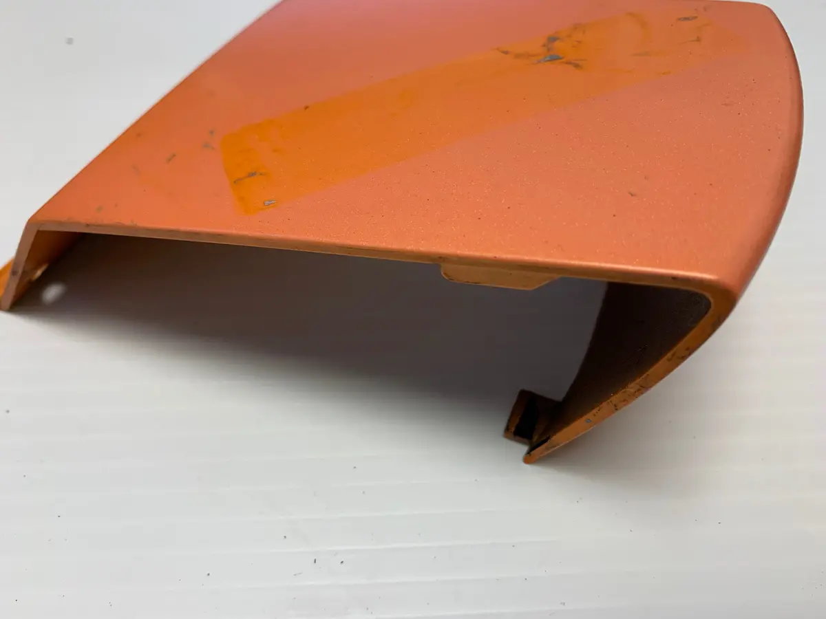 Zx-7R Tail Center Cover 1
