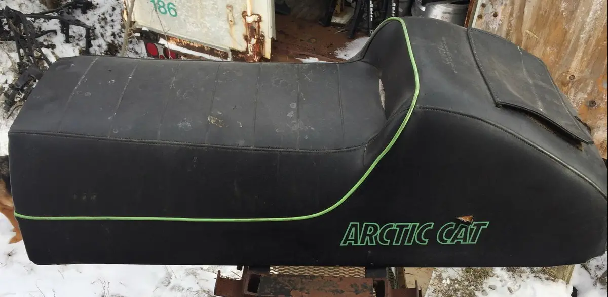 Arctic Cat Ext Seat 1