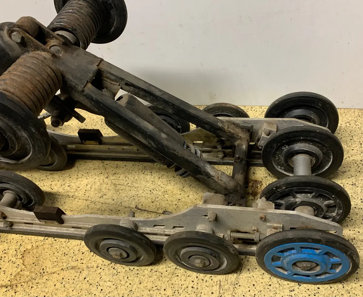 Xlt X-Tra 12 Suspension 1