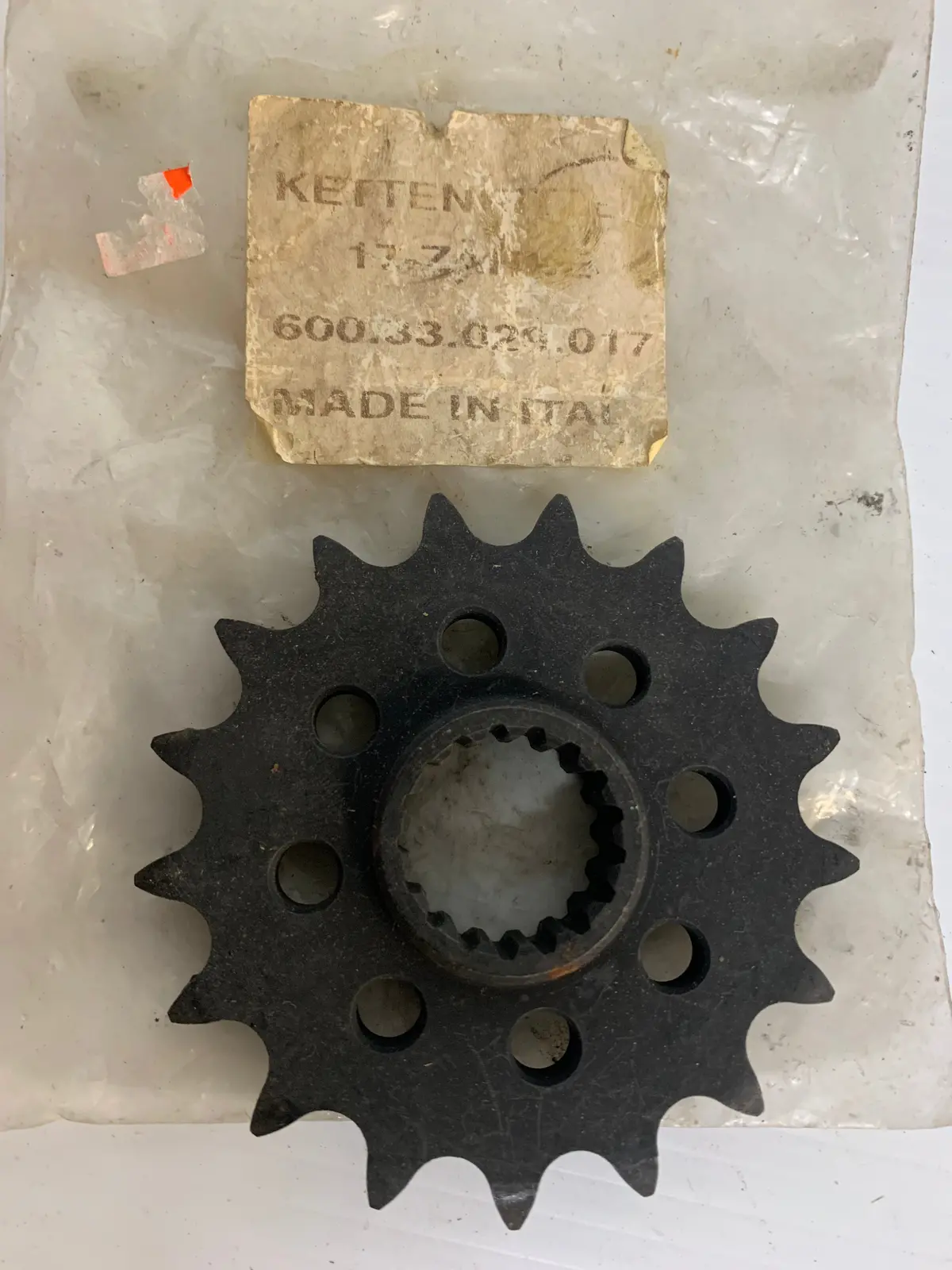 Ktm 950/990/1190 Front 17T Sprocket 1