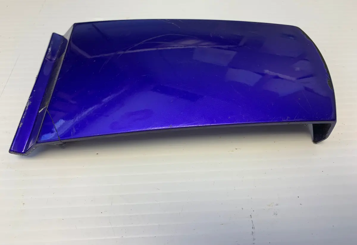Gsx-R 750 Rear Tail Cover 1