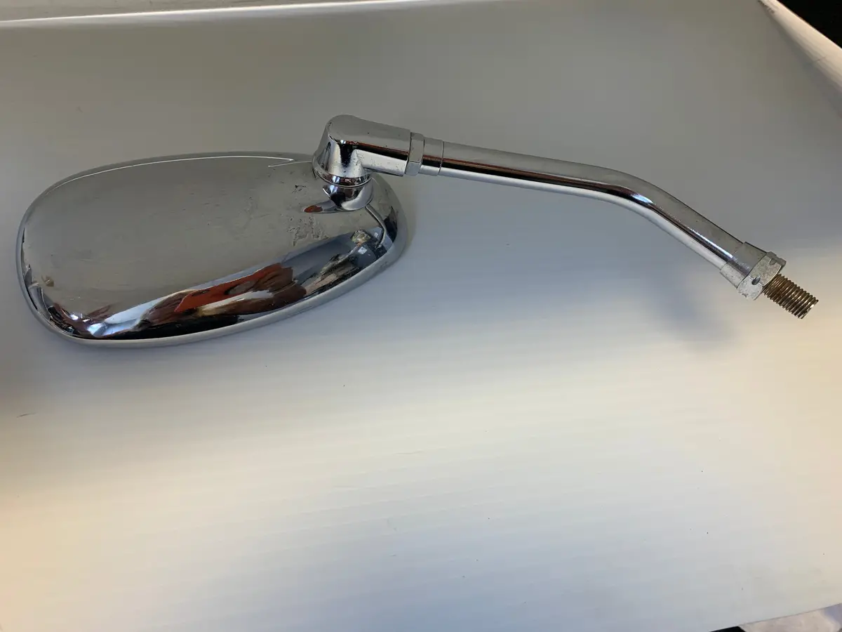 V-Max 1200 Right Mirror 1