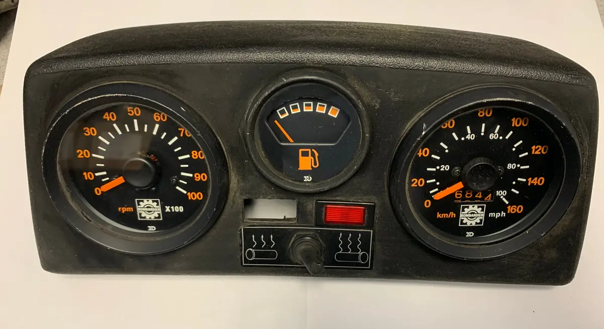 Stratos Instrument Panel 1