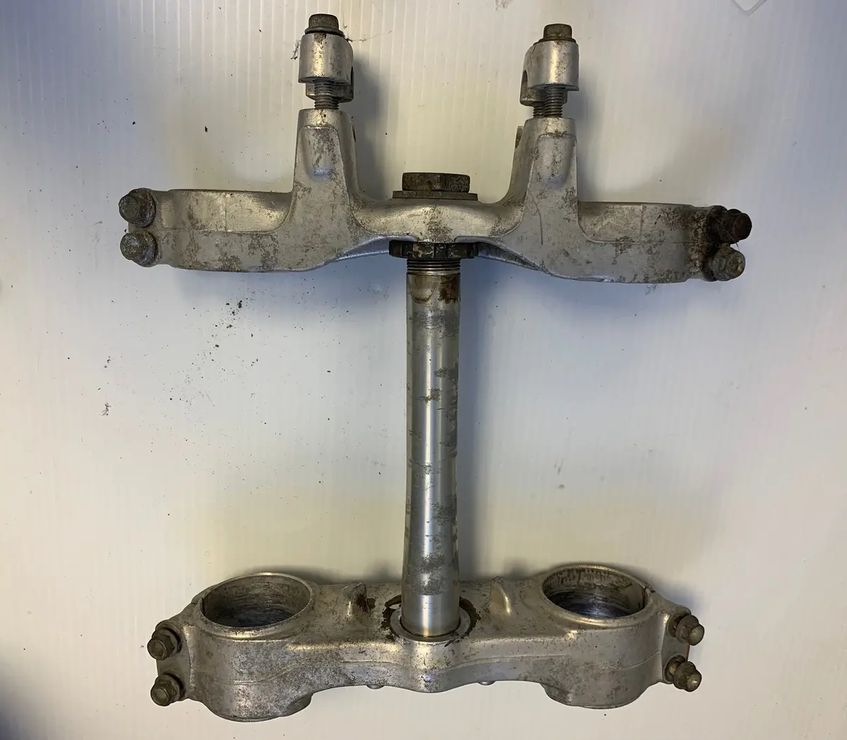 Cr250r Triple Clamps 1