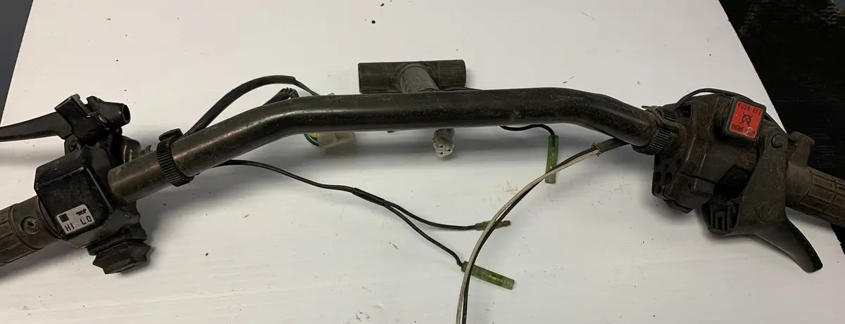 Yamaha V-Max Handlebars With Switches 1