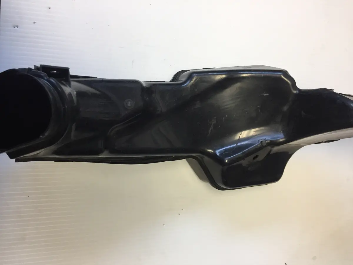 Gsx-R Left Air Duct, Ram Air Intake 1