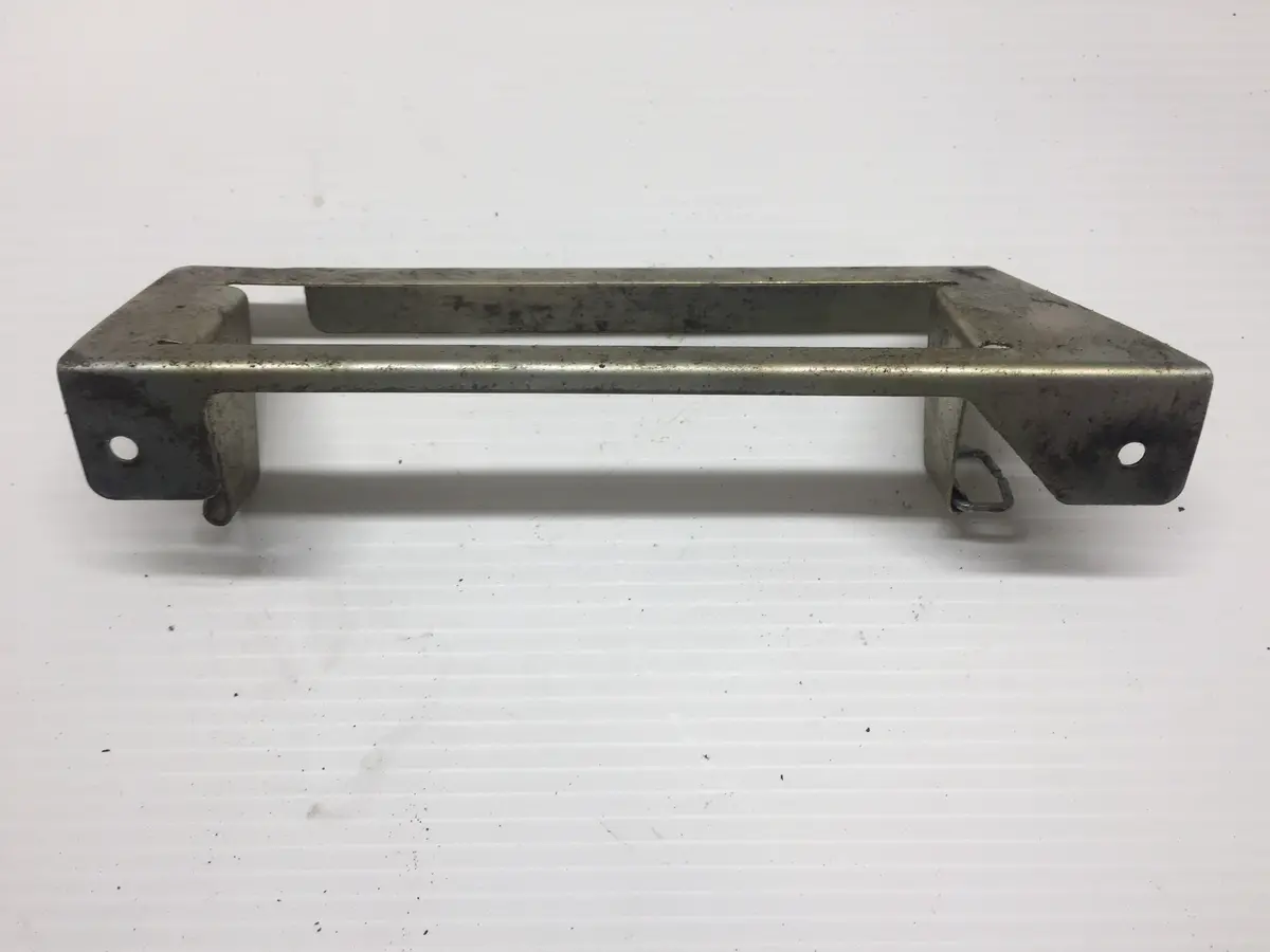 Yamaha Bravo Tool Box Holder 1