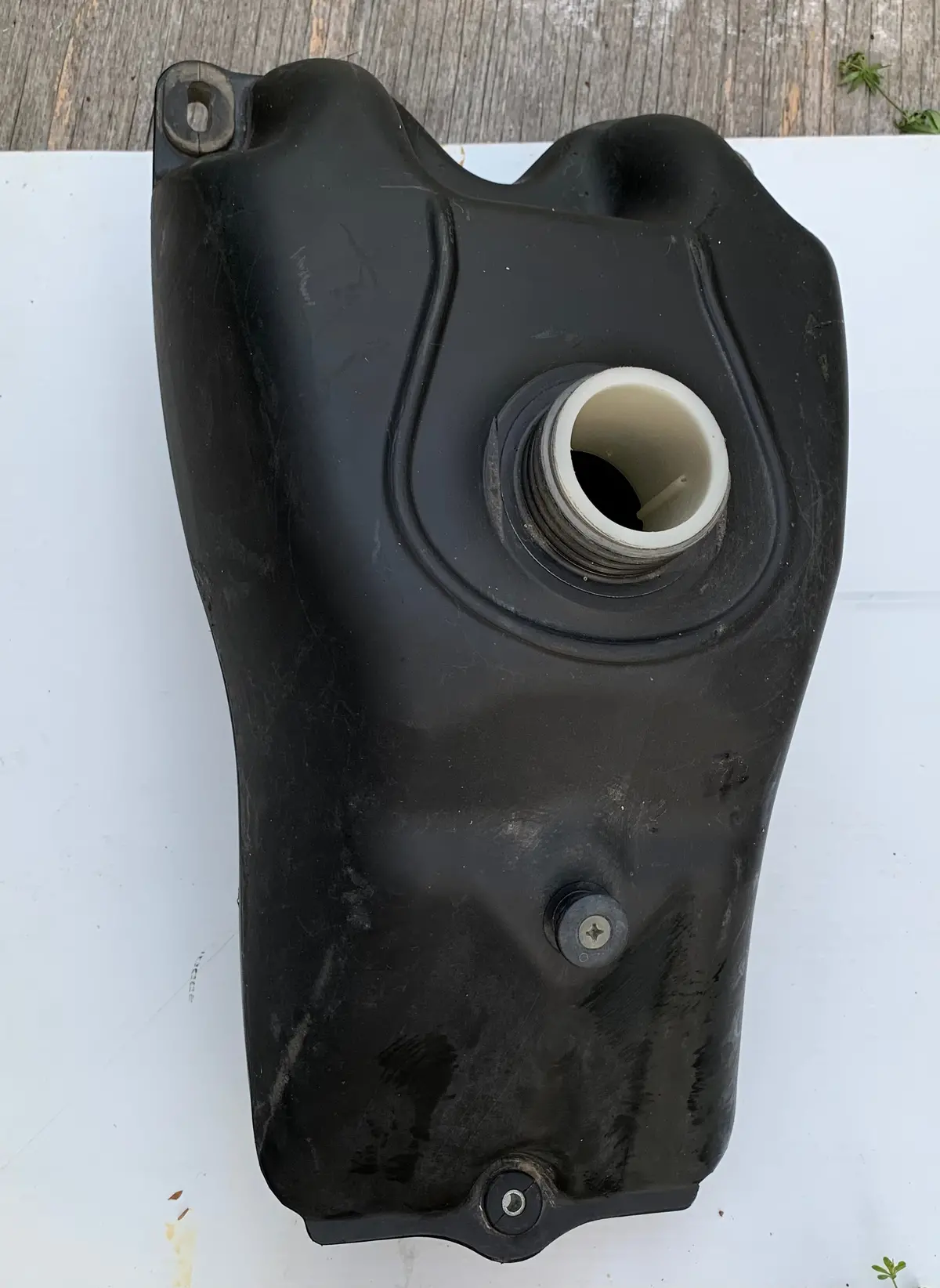 Yamaha Yfm660 Raptor Gas Tank 1