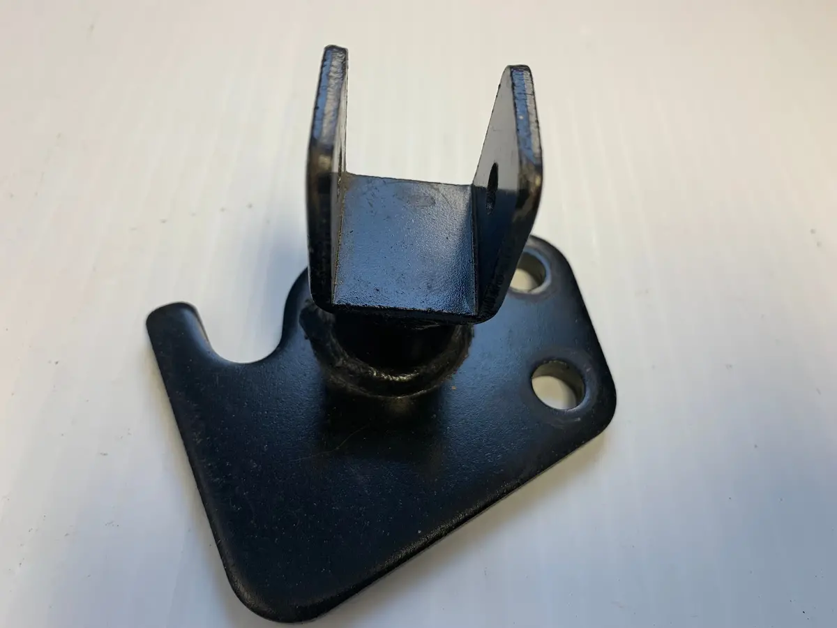 V-Star 1100 Left Passenger Footpeg Bracket 1