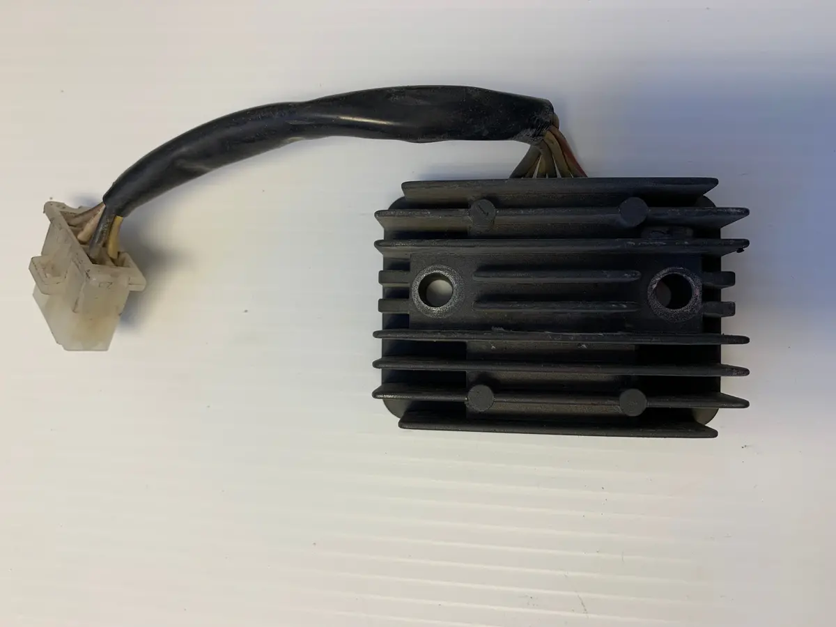 Kawasaki Regulator Rectifier 1