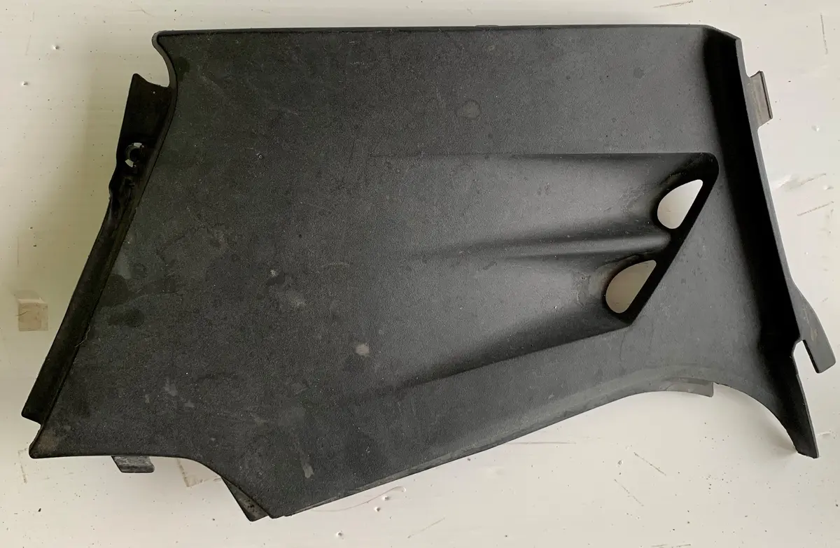 Kodiak, Grizzly Right Side Cover 1