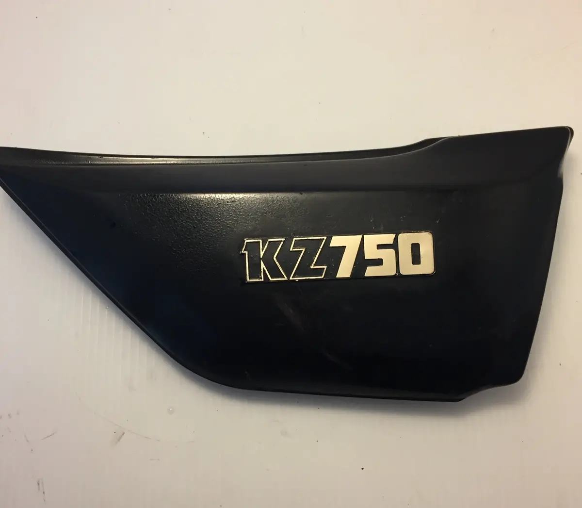 Kz 750 Right Side Cover 1