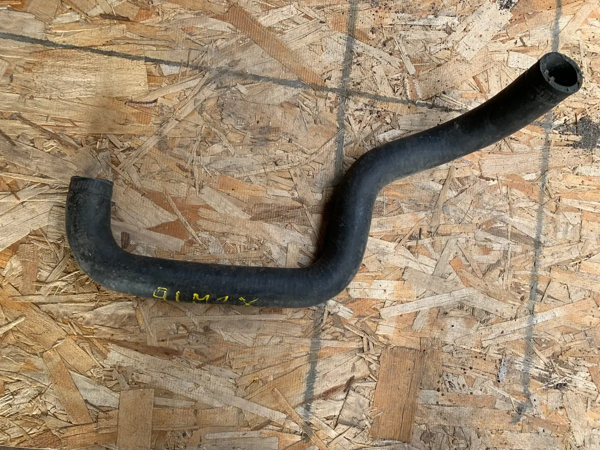 Mach 1 X Coolant Hose 1