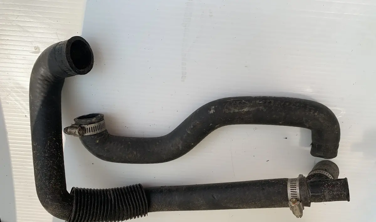 Mach Z Coolant Hoses 1