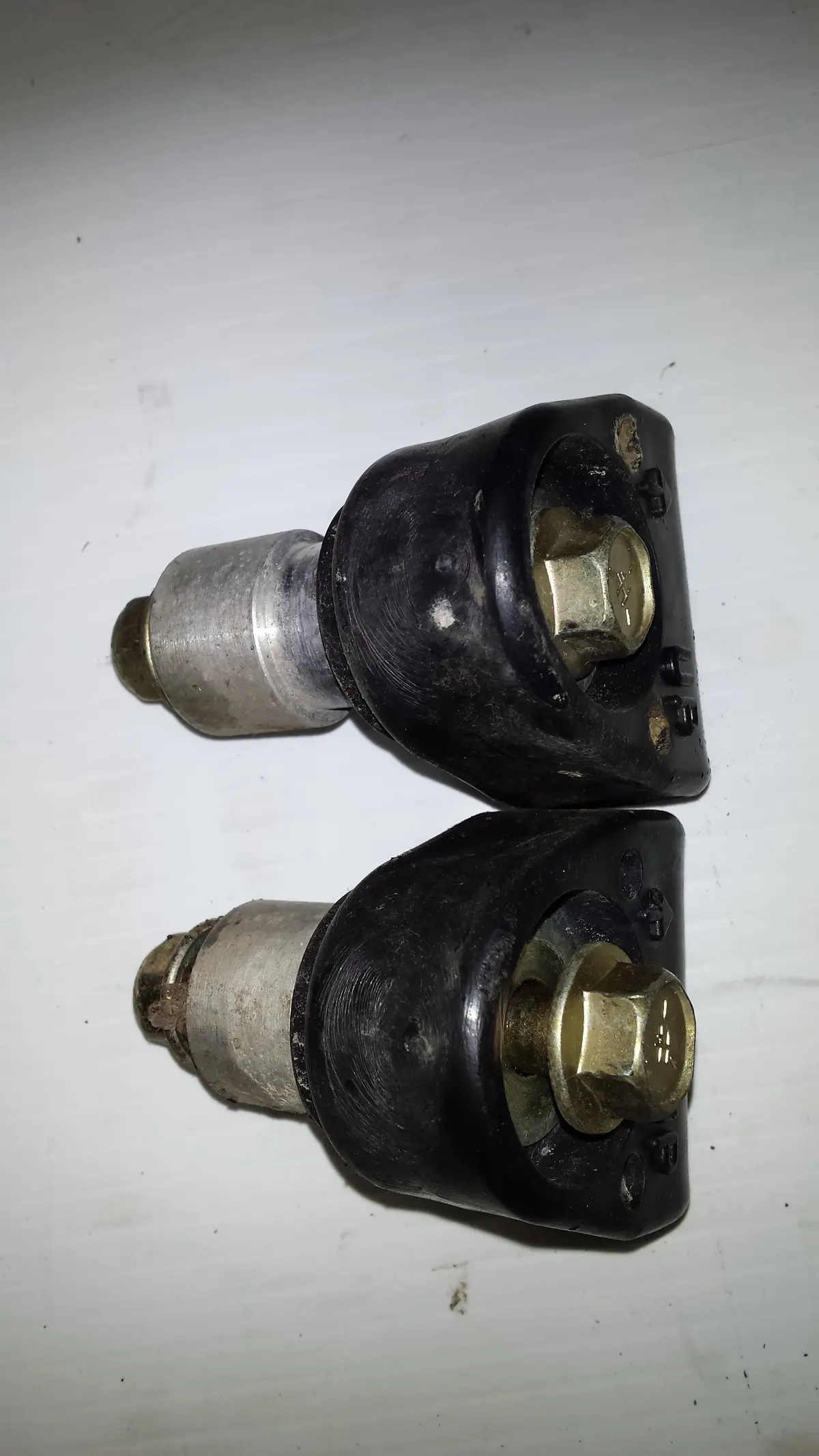 2005 F6 Torsion Spring Guides 1