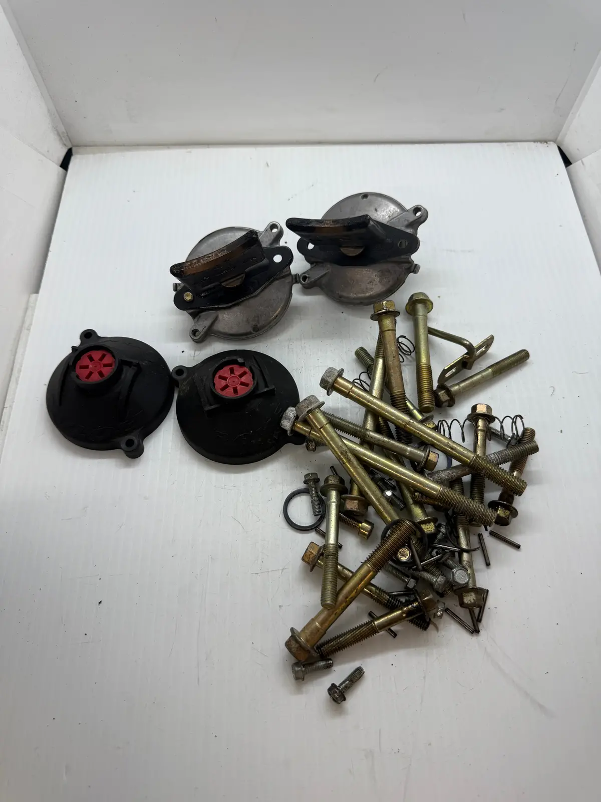 Skidoo Mx-Z 700 Power Valves And Hardware 1