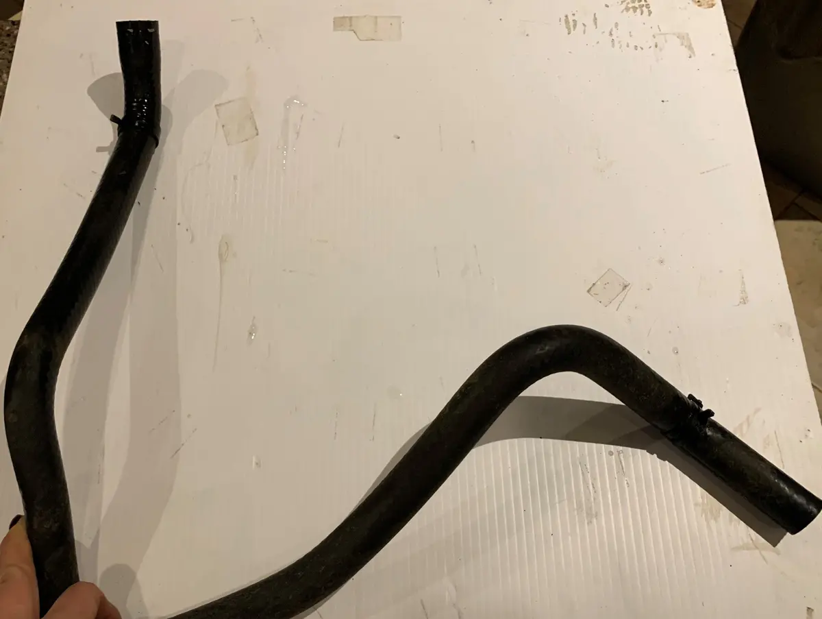 Can Am Outlander Rad Hose 1