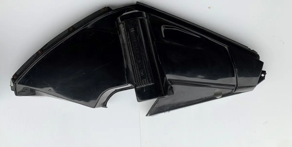Yamaha Phazer Right Hood 2 1