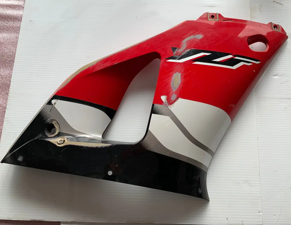Yamaha Yzf R1 Red Right Mid Fairing 1