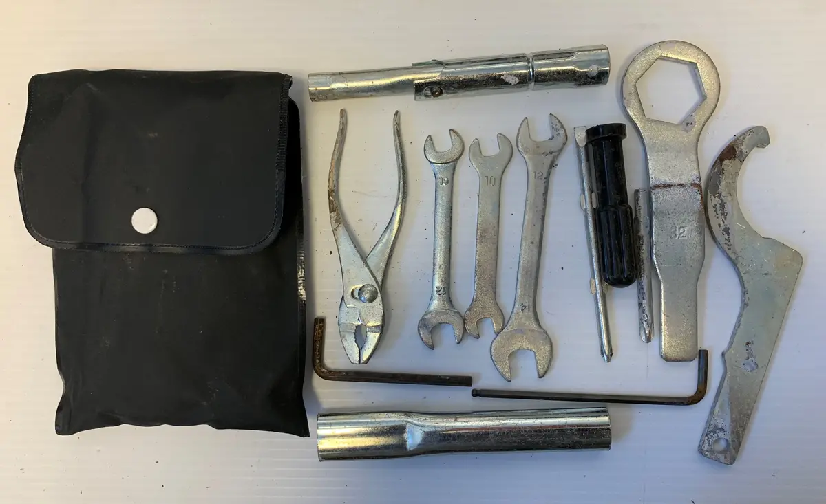Yamaha Yzfr1 Tool Kit 1
